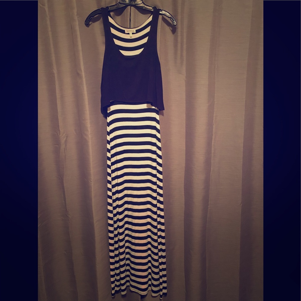 Monteau Maxi Dress